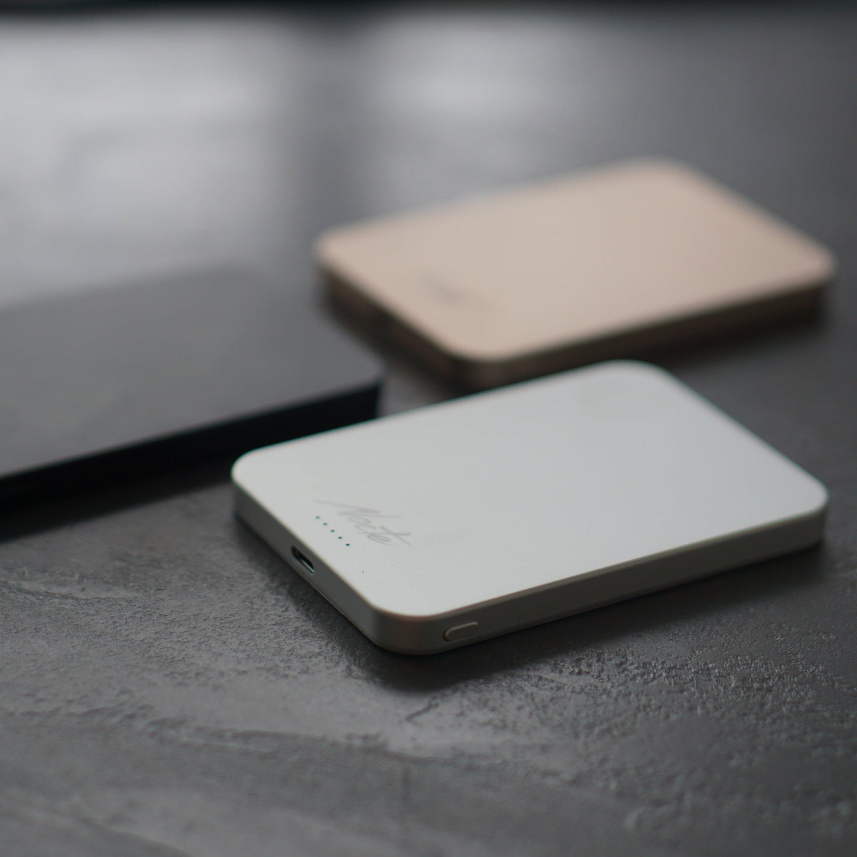 MagSafe vs. Qi2: What’s the Difference?
